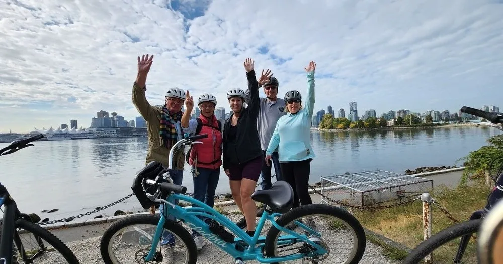 Stanley Park & Vancouver City Highlights 4 Hour Bike Tour 2 in 1 in Vancouver, BC, CA